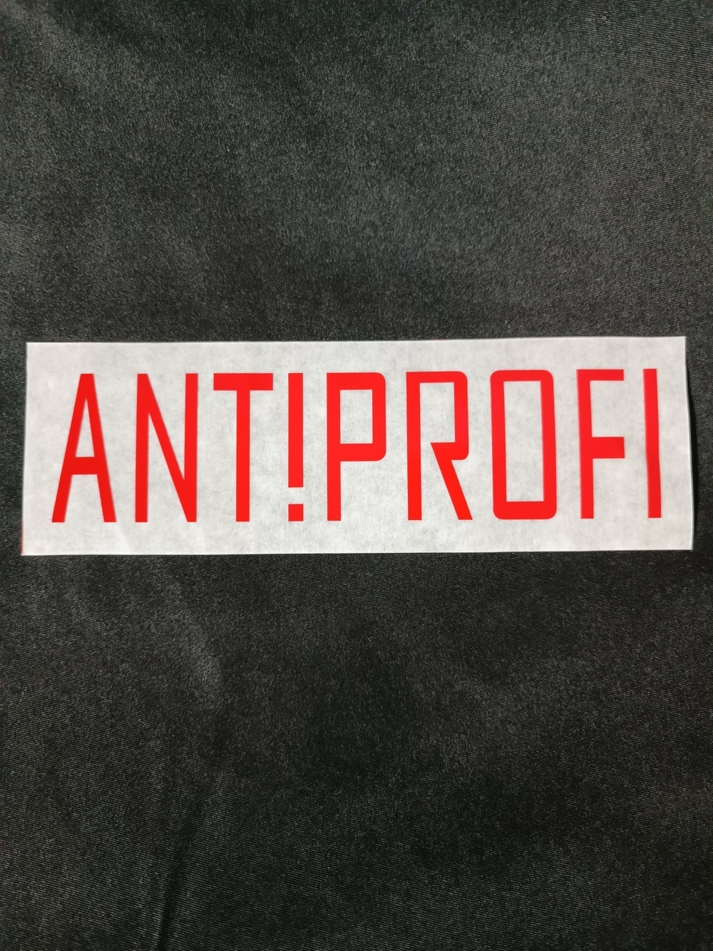 ANTIPROFI Aufkleber rot